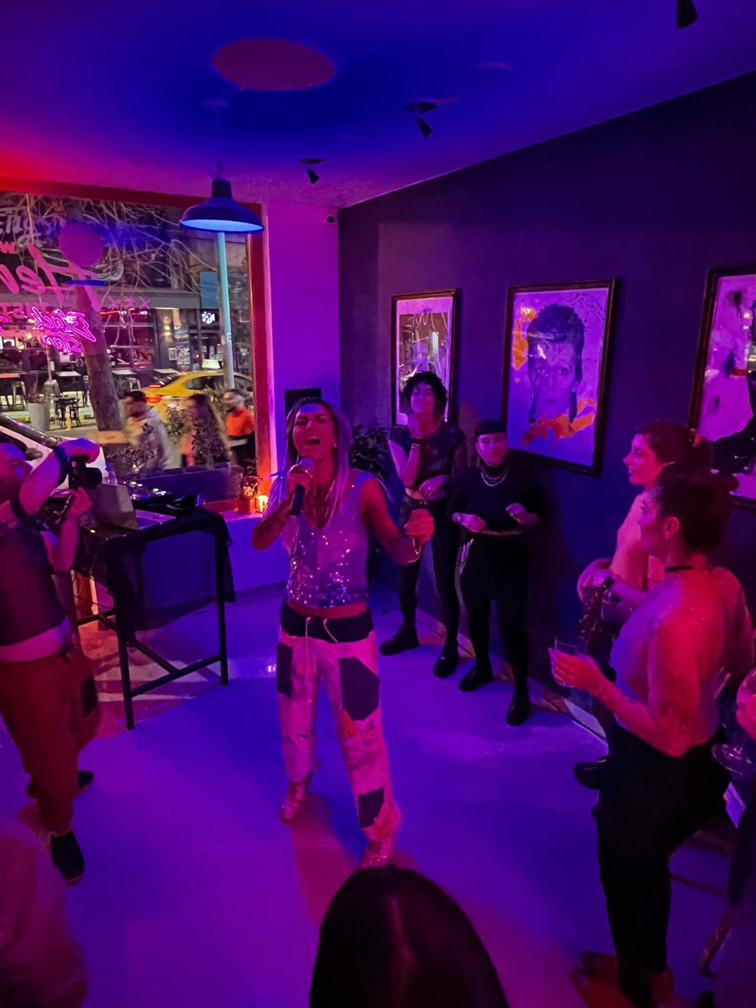 Black Star Art Hostel Neuquén エクステリア 写真